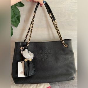 Authentic NEW Tory Burch Thea Shoulder Chain Slouchy Tote